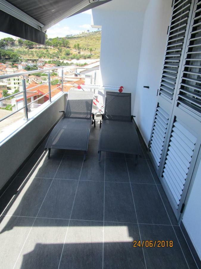 Apartmani Marinovic Podgora Exterior foto